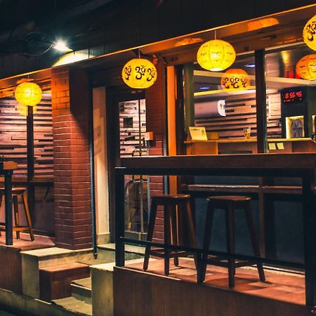 Ausfinn Hotel Metro Inn カトマンズ エクステリア 写真